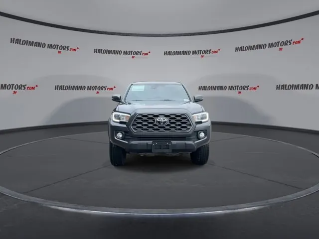 Toyota Tacoma 2023 photo 3