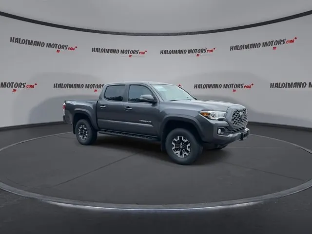 Toyota Tacoma 2023 photo 2