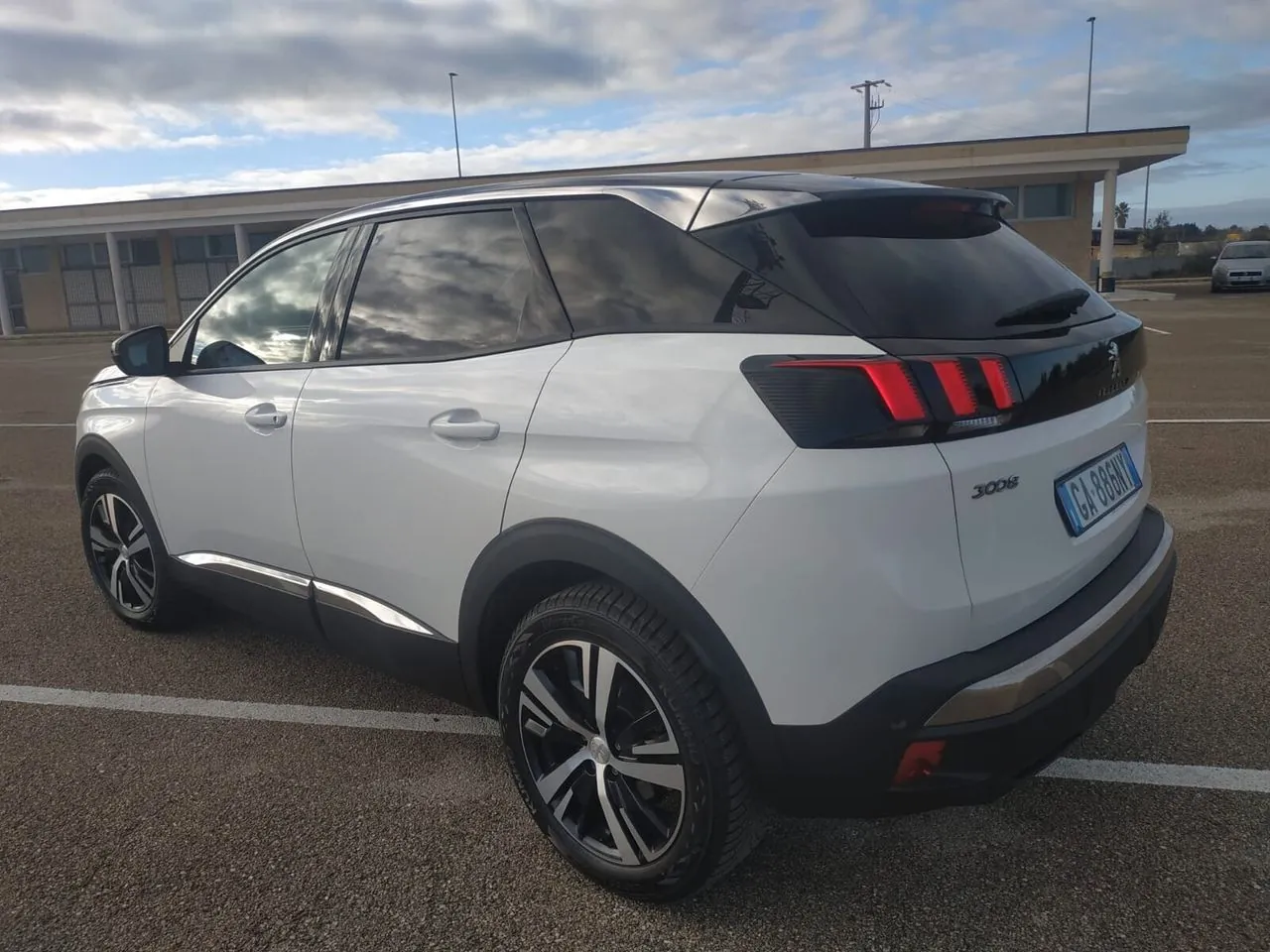 Peugeot 3008 2020 photo 4