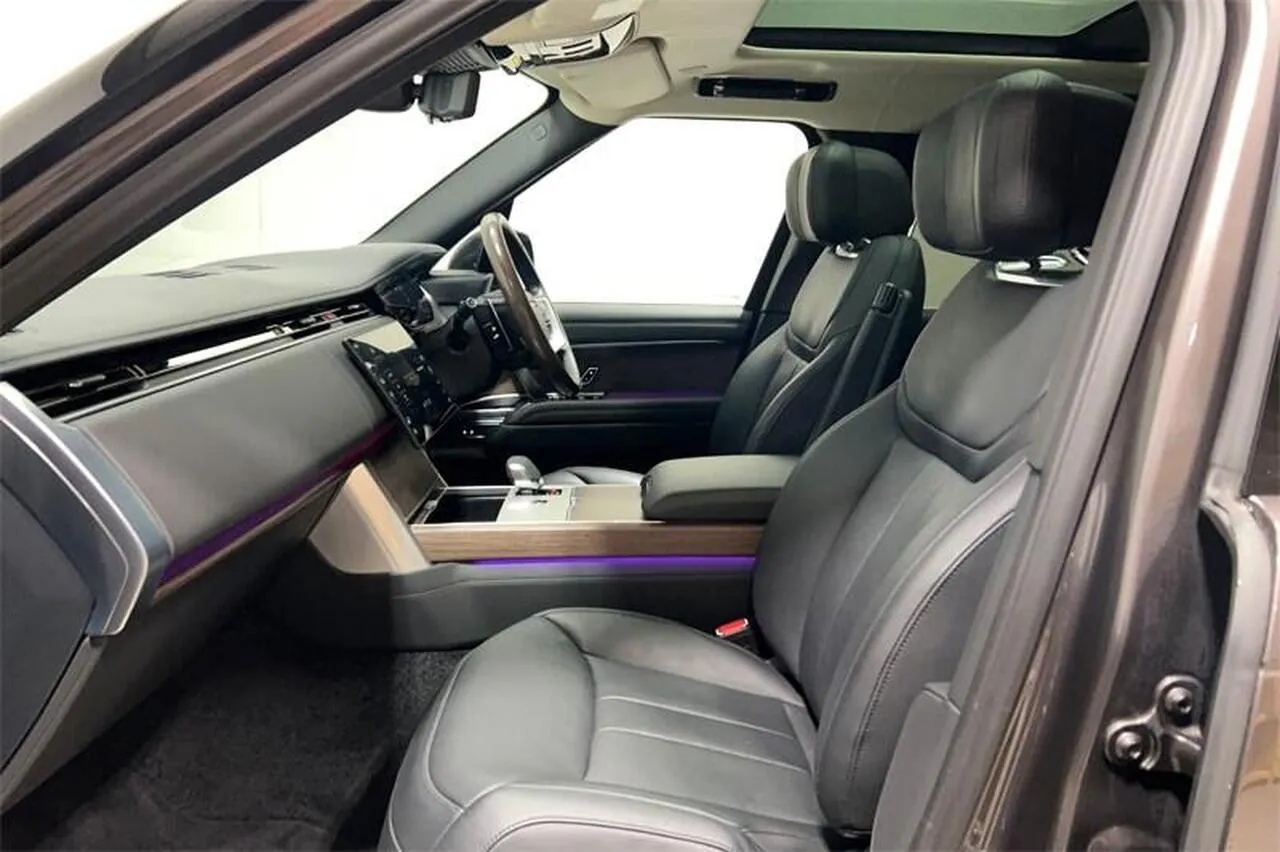 Land Rover Range Rover 2024 photo 4
