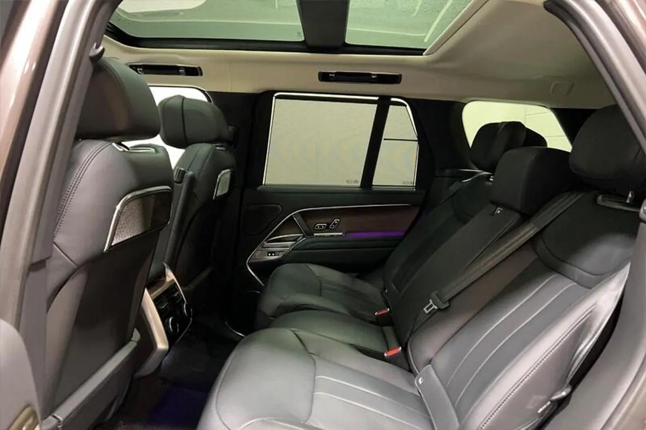 Land Rover Range Rover 2024 photo 5