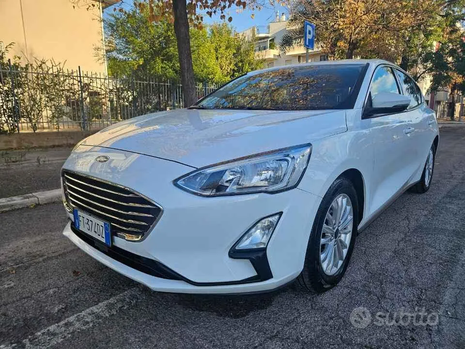 Ford Focus 2019 photo 2