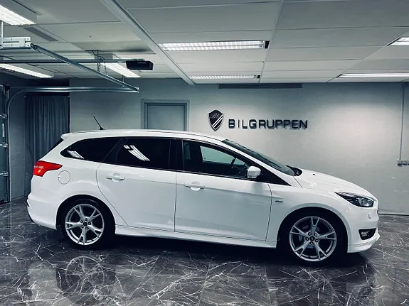 Ford Focus 2017 photo 3