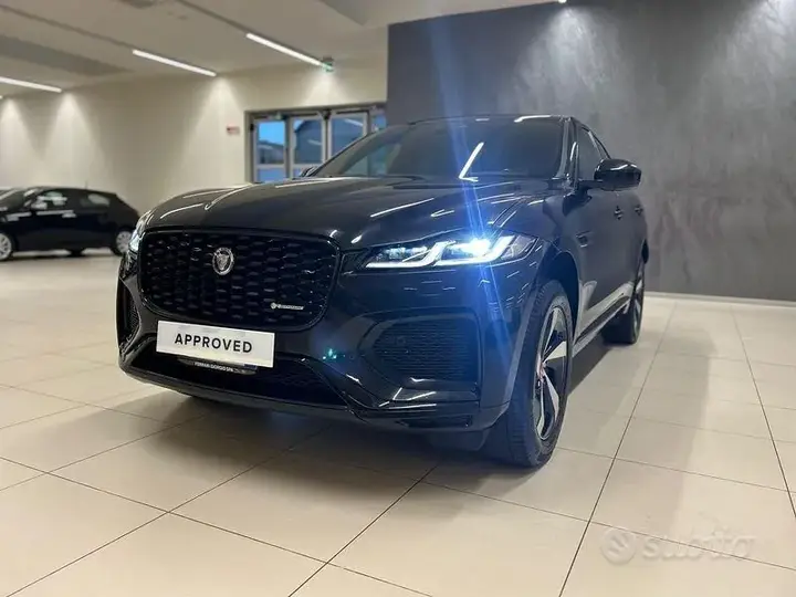 Jaguar F-Pace