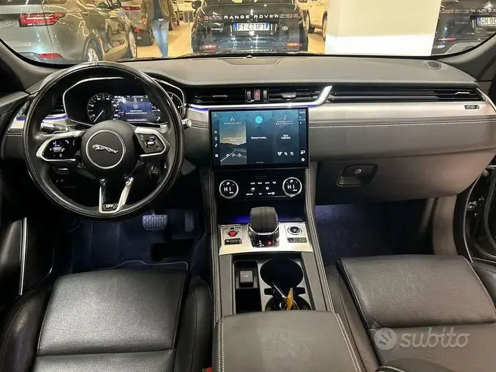 Jaguar F-Pace 2022 photo 4