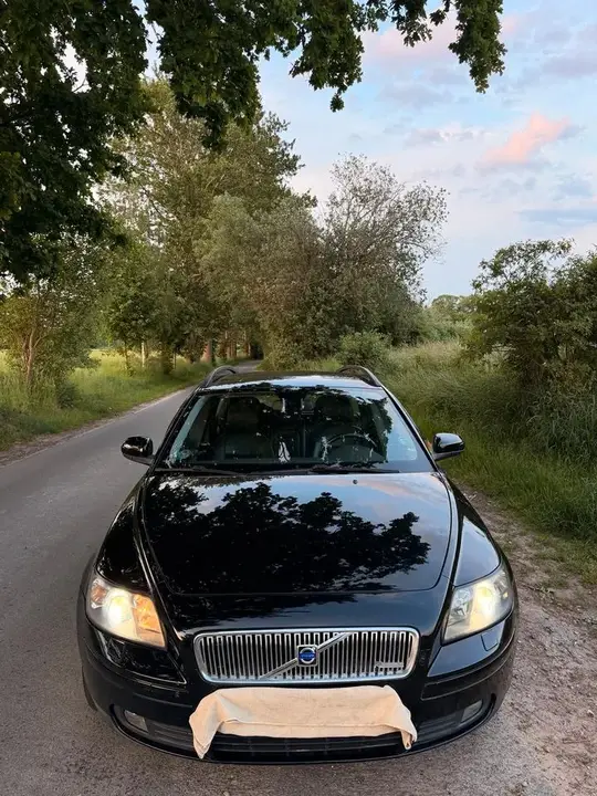 Volvo V50