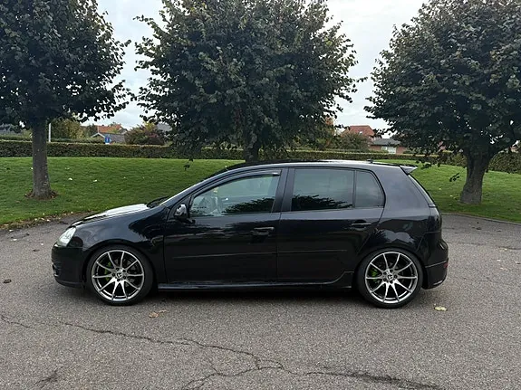 Volkswagen Golf V