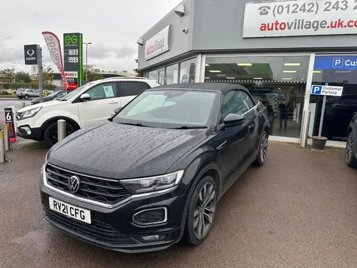 Volkswagen T-Roc 2021 photo 2