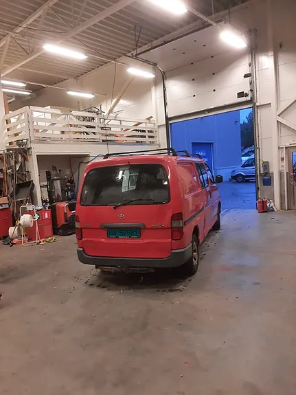 Toyota Hiace 2006 photo 4