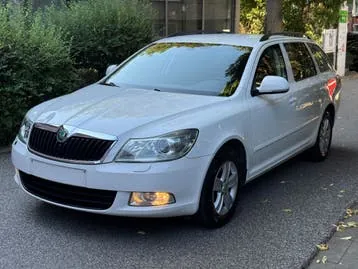 Skoda Octavia 2012 photo 3