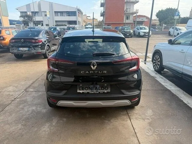 Renault Captur 2024 photo 5