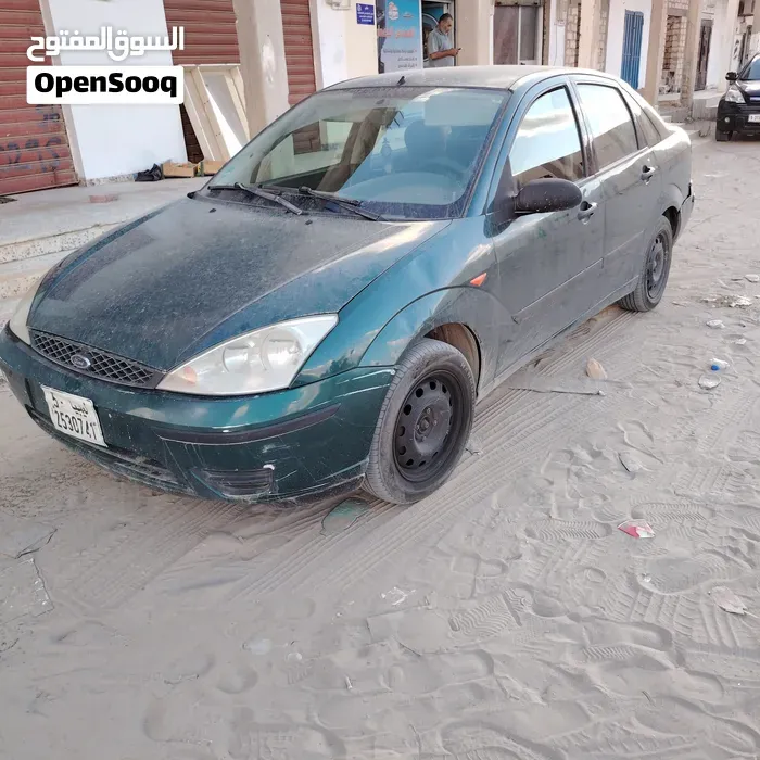 Ford Focus 2000 photo 5