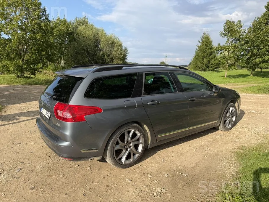 Citroen C5 2011 photo 4