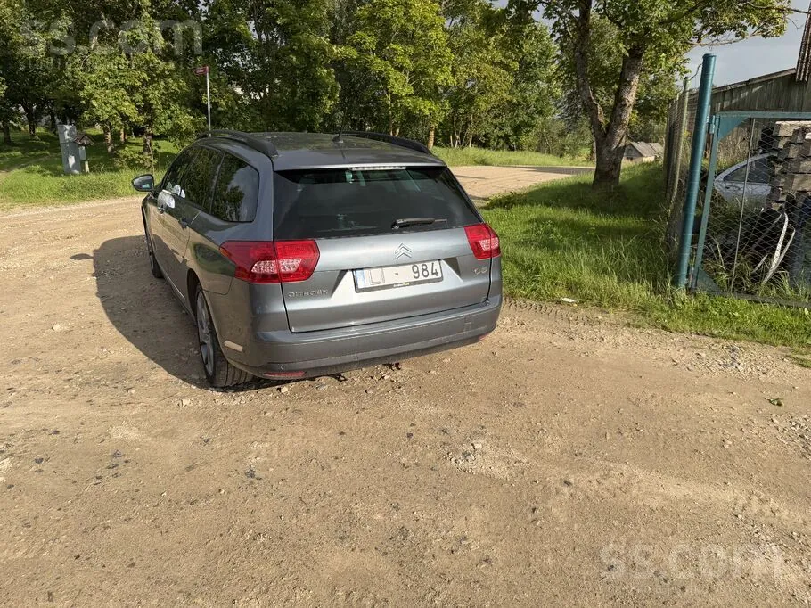 Citroen C5 2011 photo 5