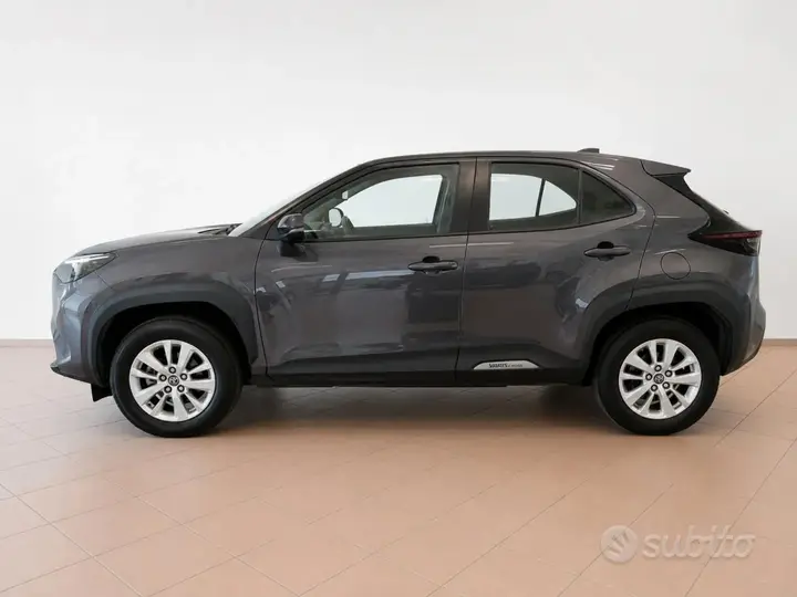 Toyota Yaris Cross 2022 photo 2