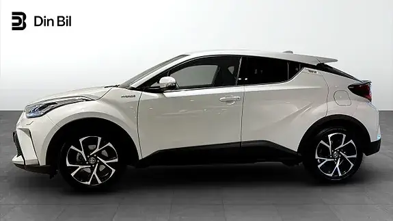 Toyota C-Hr 2021 photo 2