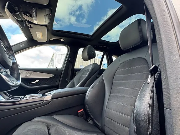 Mercedes-Benz Glc300 De 2022 photo 4