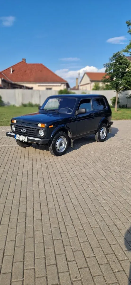 Lada Taiga 2017 photo 2