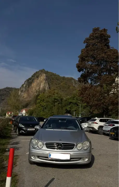 Mercedes-Benz Clk-Class 2002 photo 3
