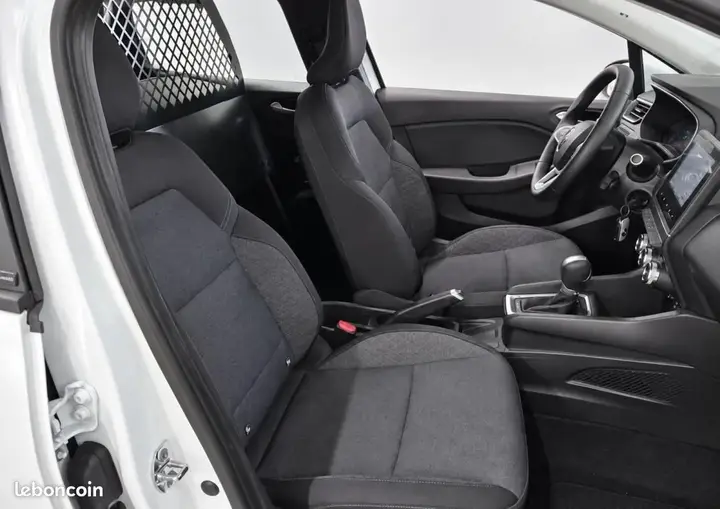 Renault Clio 2021 photo 4