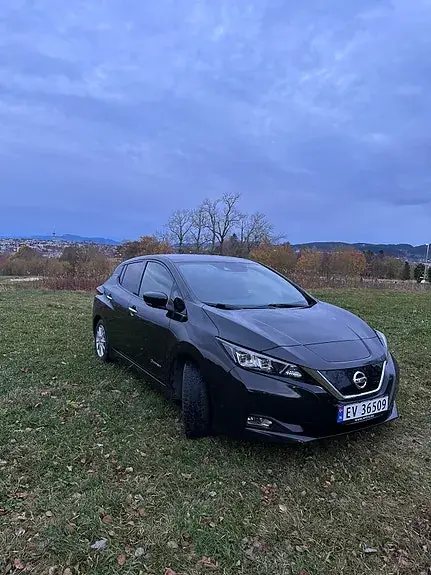 Nissan Leaf 2018 photo 4