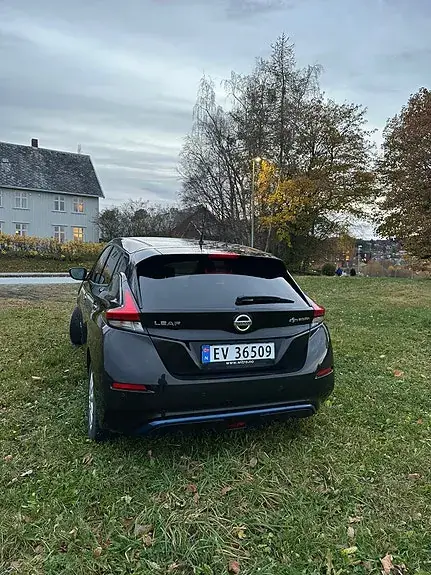 Nissan Leaf 2018 photo 3