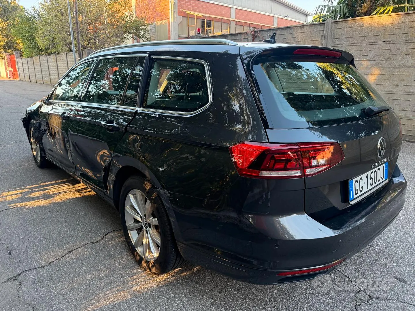 Volkswagen Passat 2021 photo 2