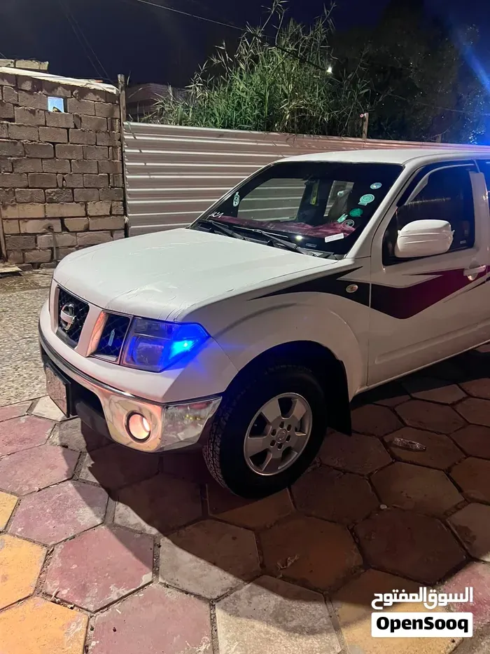 Nissan Navara 2014 photo 4
