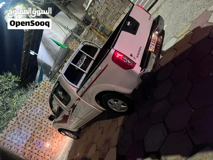 Nissan Navara 2014 photo 2