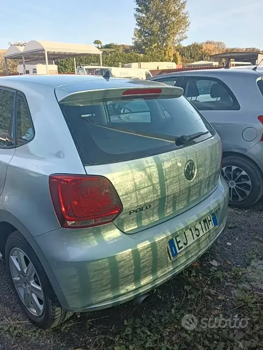 Volkswagen Polo 2011 photo 3