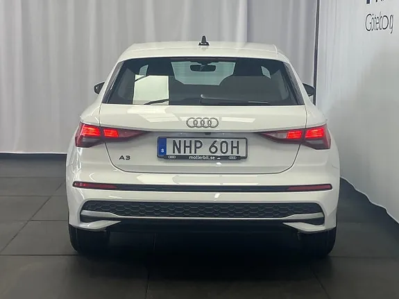 Audi A3 2027 photo 3