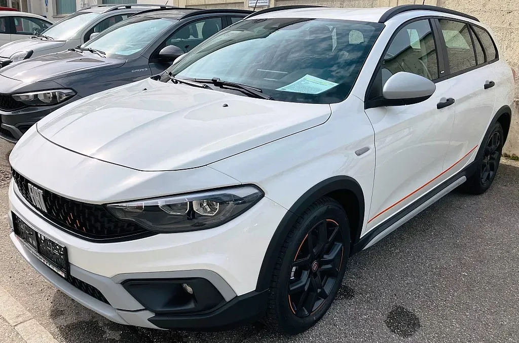 Fiat Tipo 2023 photo 2
