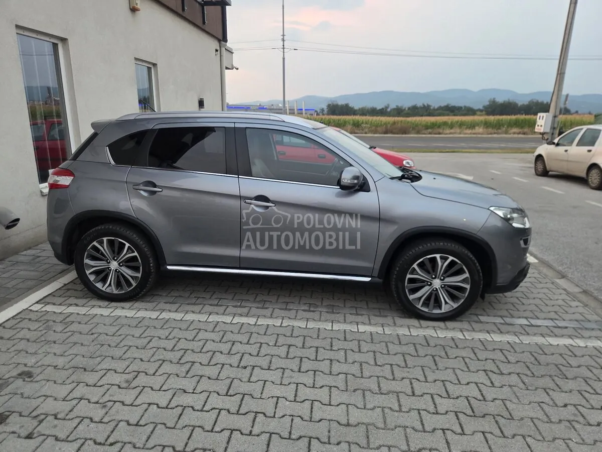 Peugeot 4008 2012 photo 5