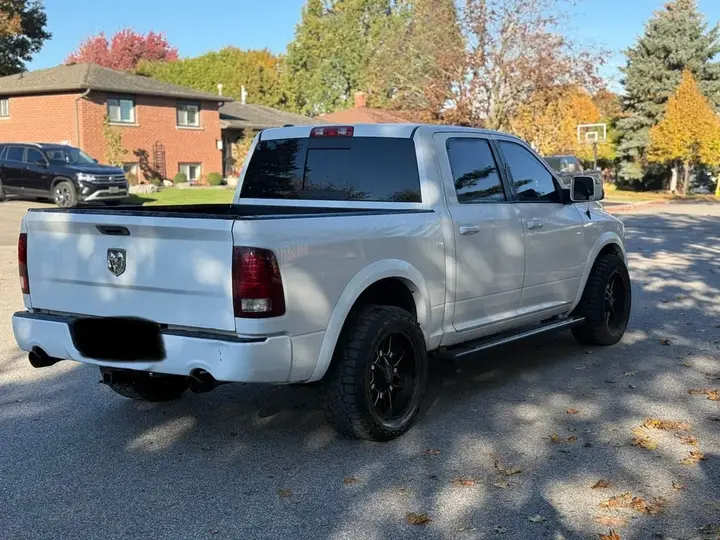 Dodge Ram 1500 2014 photo 3