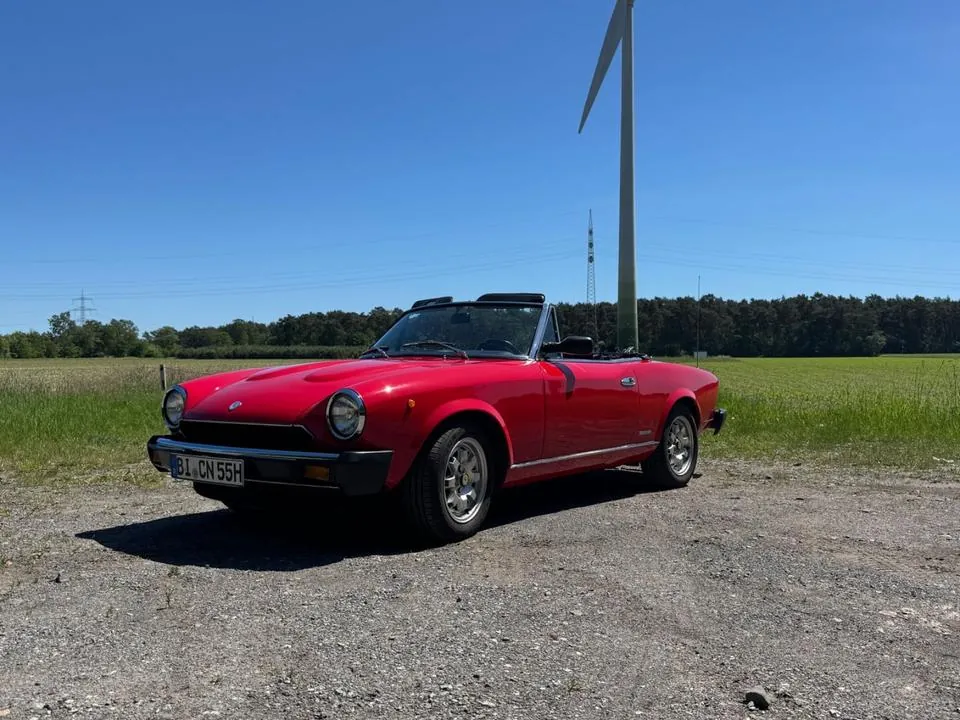 Fiat 124 Spider