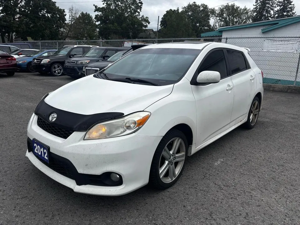 Toyota Matrix 2012 photo 3