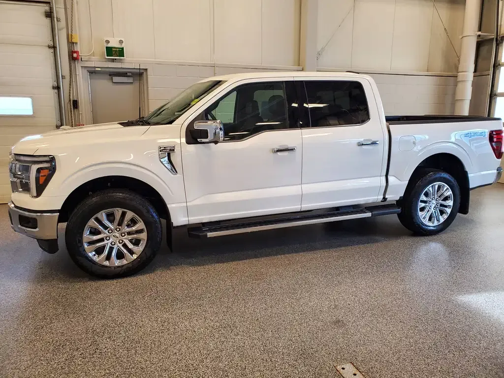 Ford F-150 2026 photo 2