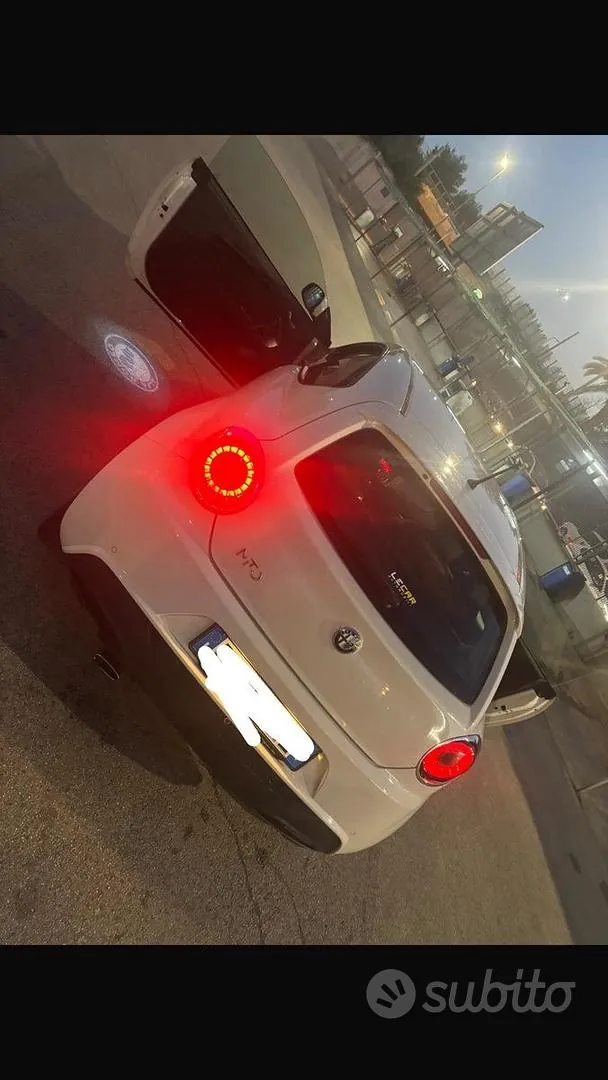 Alfa Romeo Mito 2010 photo 4