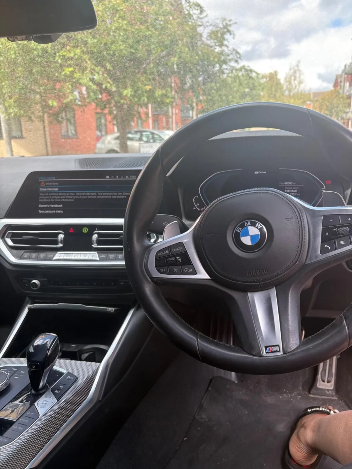 BMW 3 Series 2020 photo 2