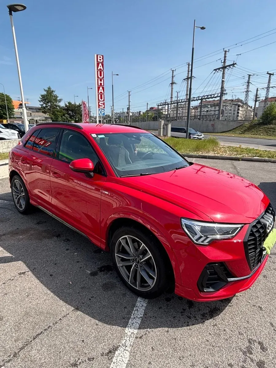 Audi Q3 2021 photo 3