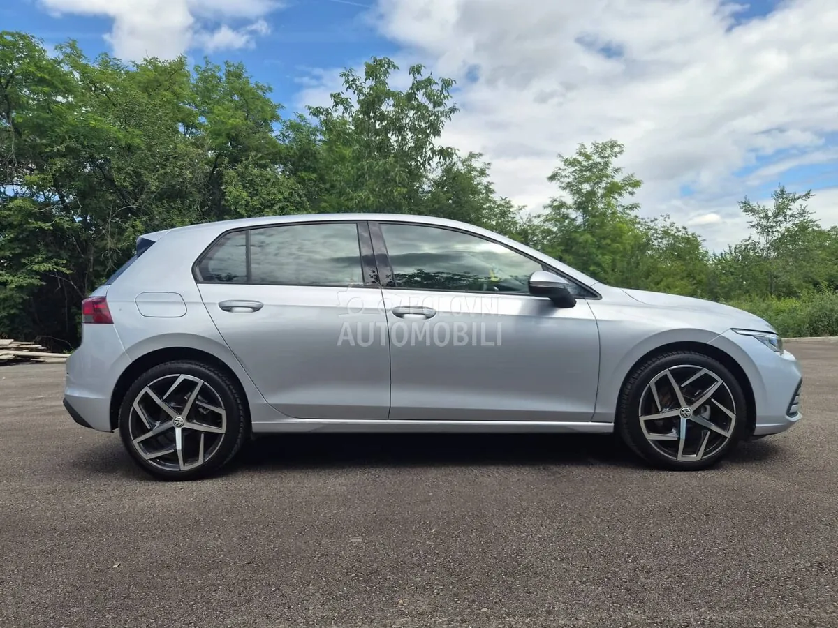 Volkswagen Golf 8 2023 photo 4