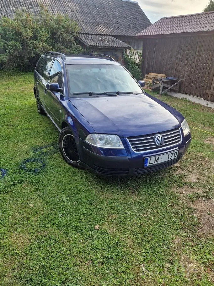 Volkswagen Passat 2003 photo 2