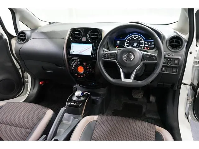 Nissan Note 2019 photo 2
