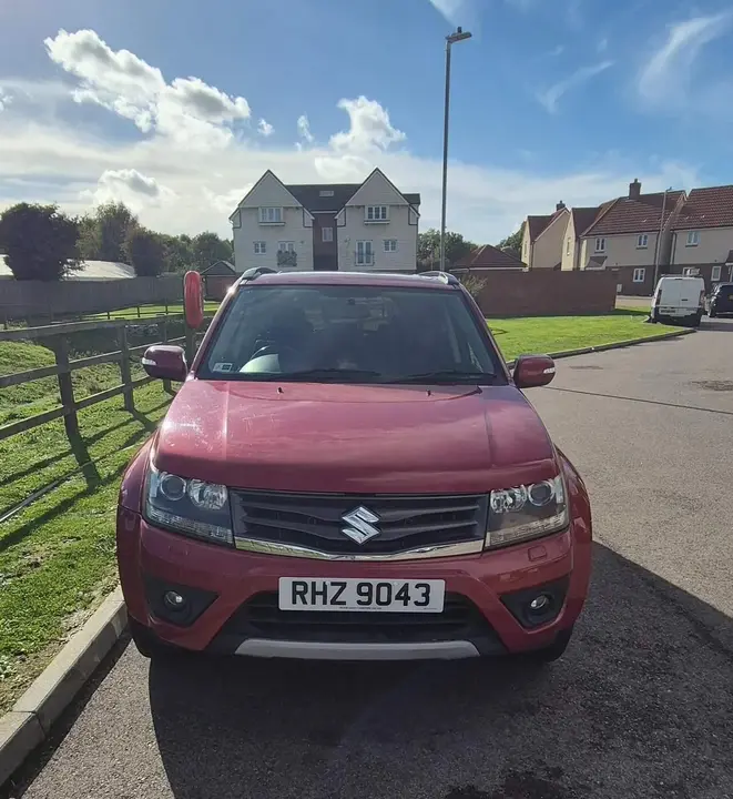 Suzuki Grand Vitara 2014 photo 2