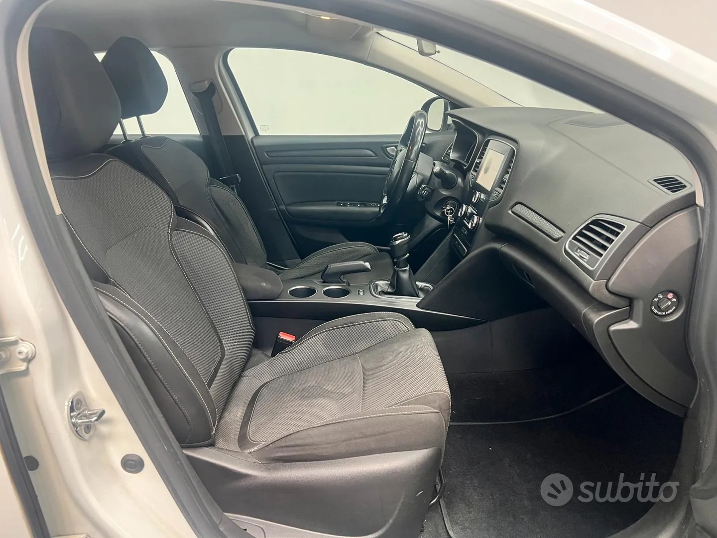 Renault Megane 2019 photo 4