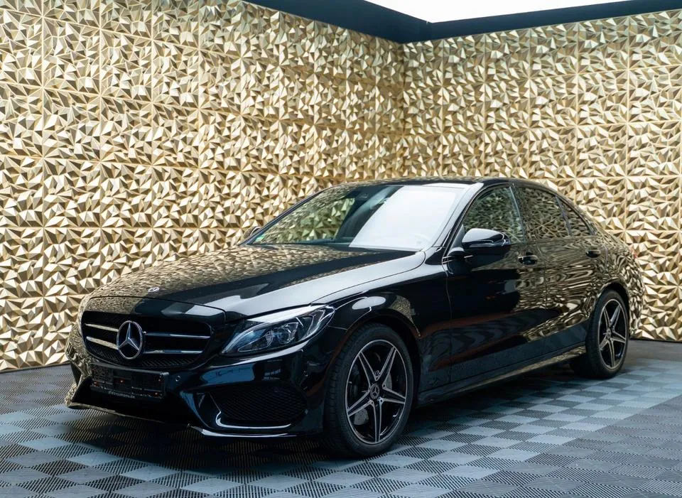 Mercedes-Benz C 300
