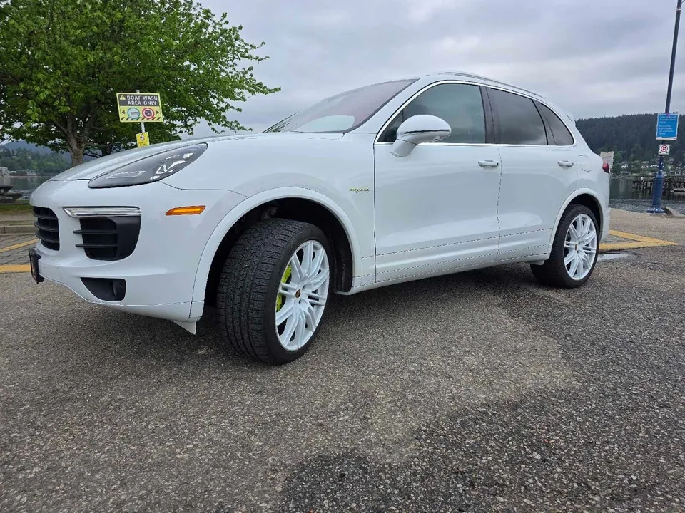 Porsche Cayenne 2016 photo 4