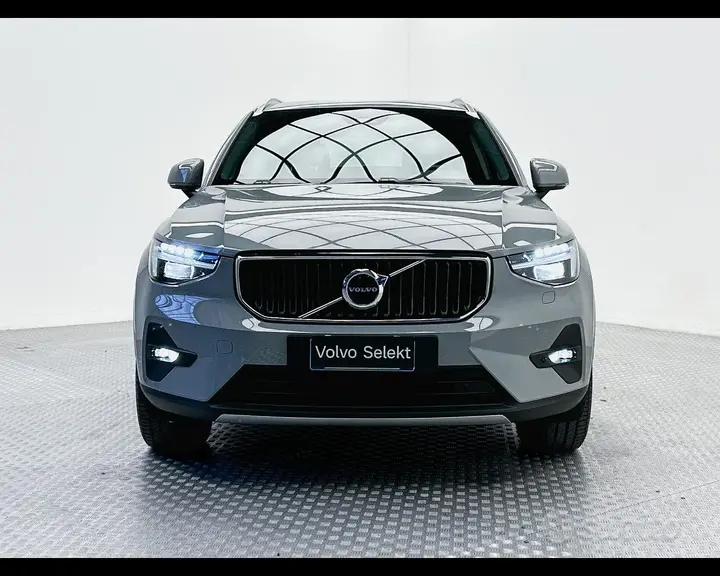 Volvo Xc40 2026 photo 2
