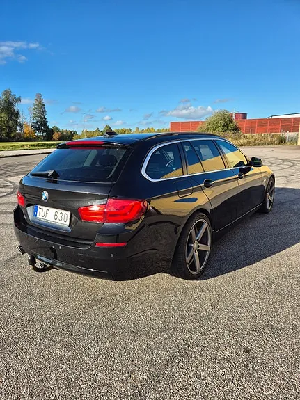 BMW 520D 2011 photo 3