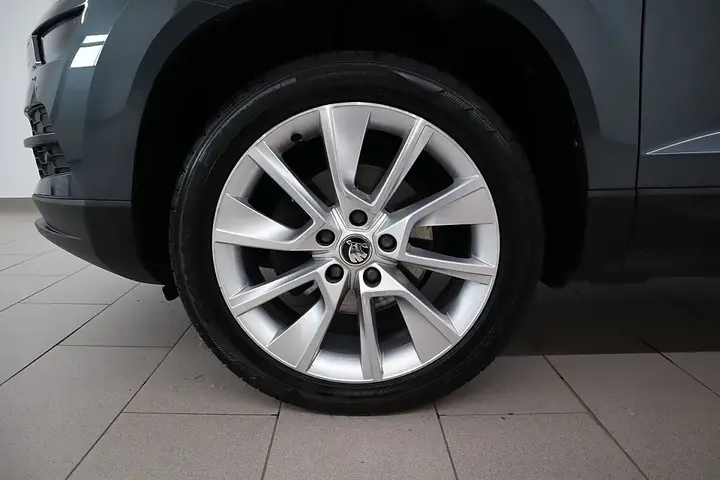 Skoda Karoq 2021 photo 3
